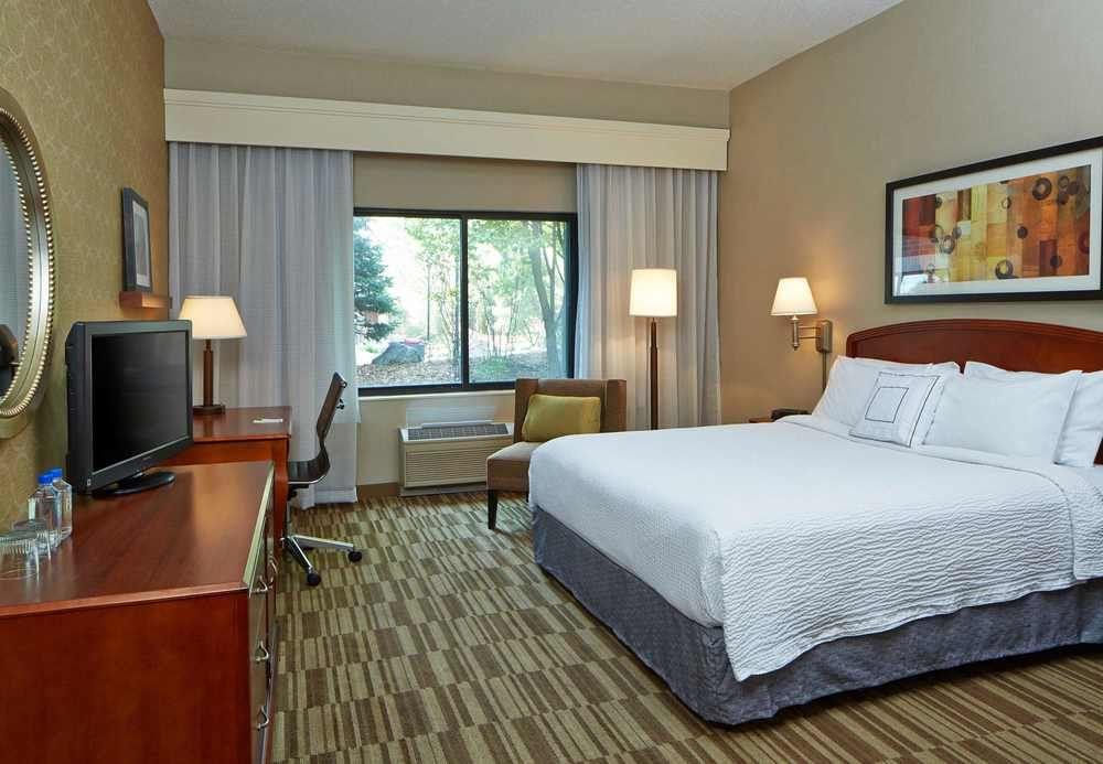 Courtyard Minneapolis St. Paul/Roseville Dış mekan fotoğraf