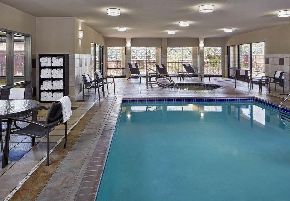 Courtyard Minneapolis St. Paul/Roseville Dış mekan fotoğraf